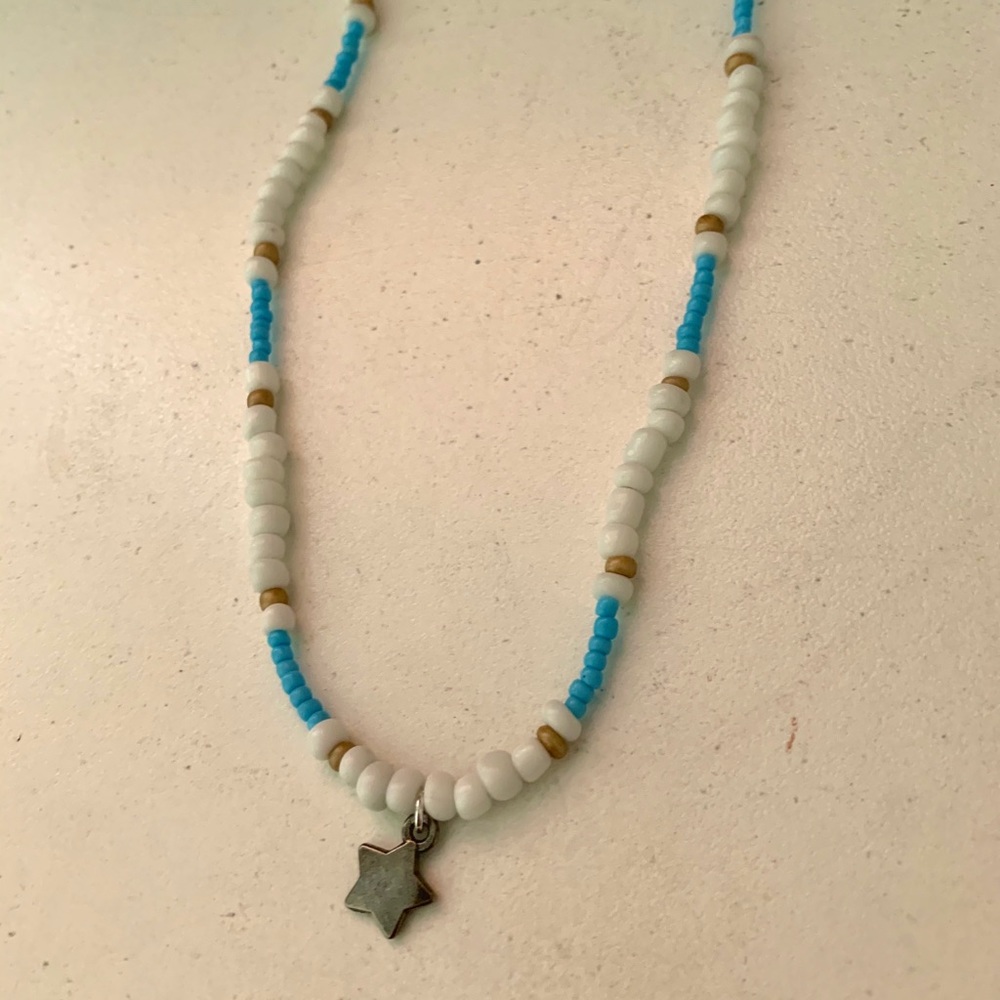 handmade beaded star necklace🦋